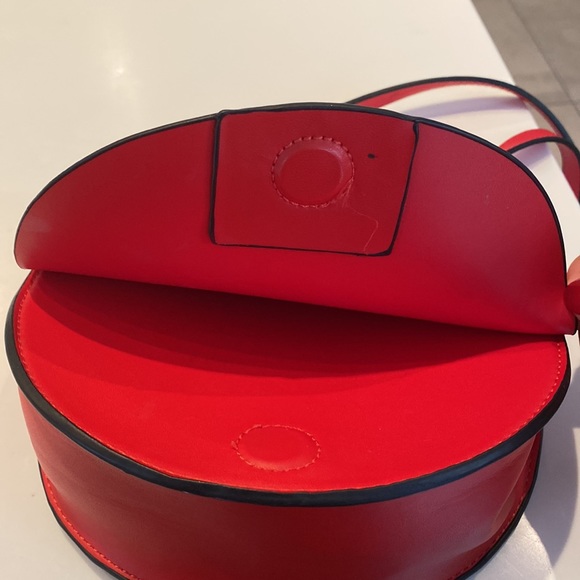 Red small cute bag - Picture 3 of 5